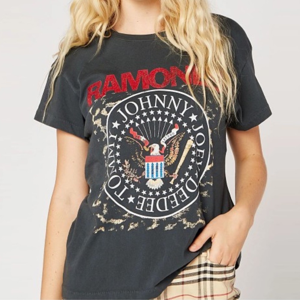 Daydreamer Dark Grey Ramones Short Sleeve Band Tee